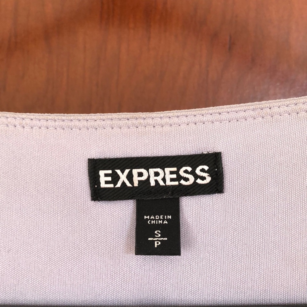 Express Top - Picture 2 of 5